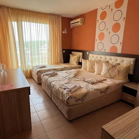 Lazur Hotel Kiten (Burgas)