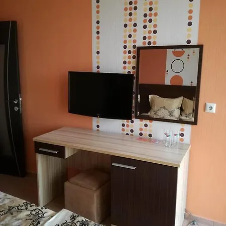 Hotel Lazur Kiten (Burgas)