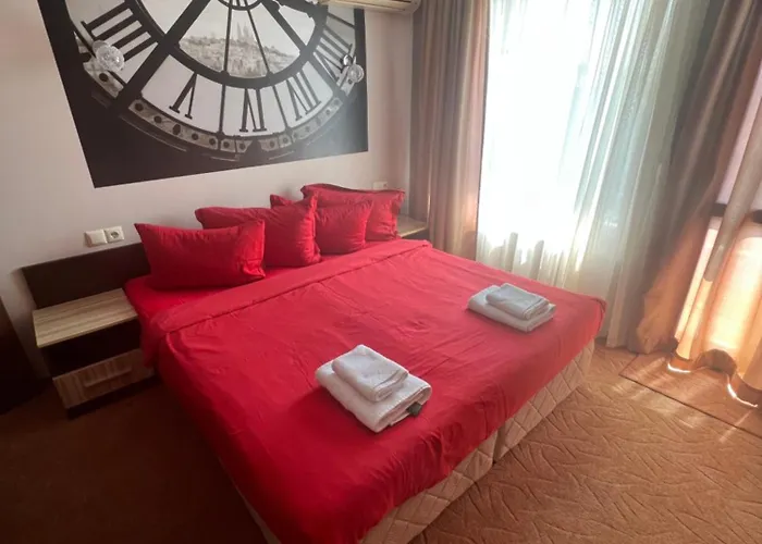 Lazur Ξενοδοχείο 2*