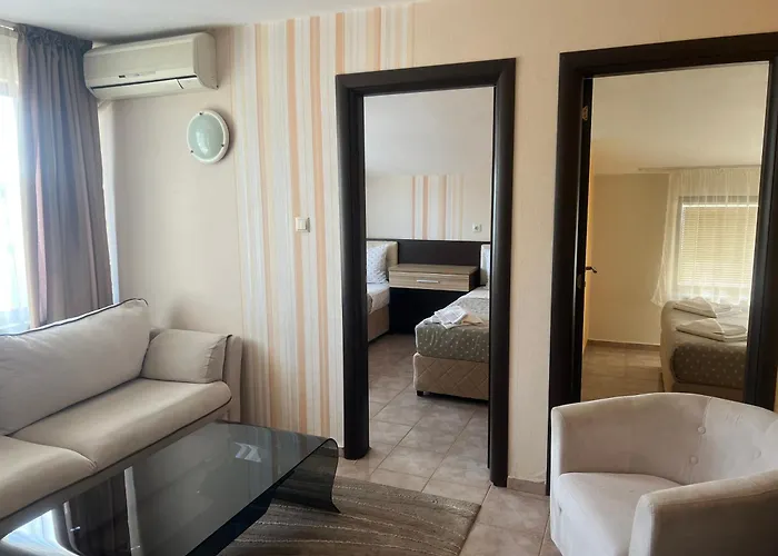 Ξενοδοχείο Lazur Kiten (Burgas)