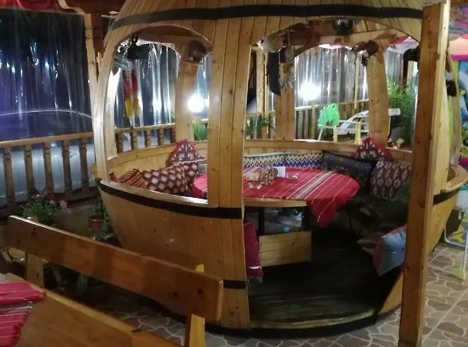 Ξενοδοχείο Lazur